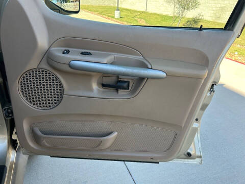 2002 Ford Explorer Sport Trac Value