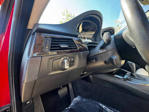 2012 BMW 3 Series