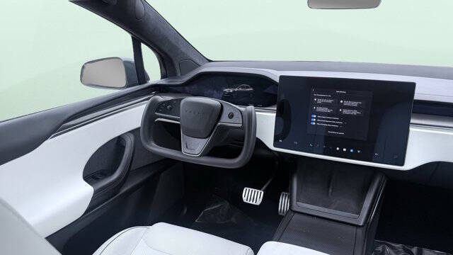2022 Tesla Model X Plaid