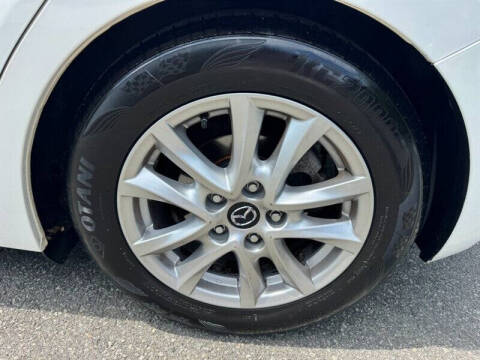 2015 Mazda MAZDA3 i Touring