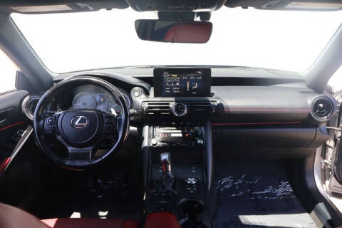 2023 Lexus IS 300