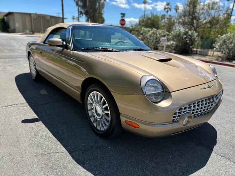 2005 Ford Thunderbird Deluxe