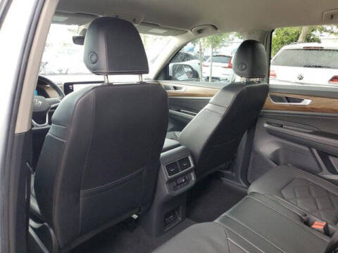 2024 Volkswagen Atlas SE