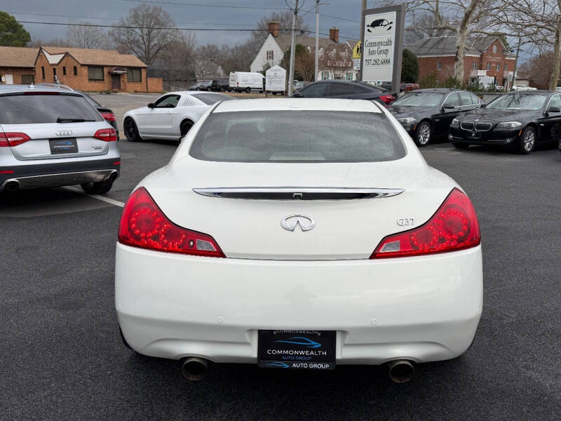 2011 Infiniti G37 Coupe Journey