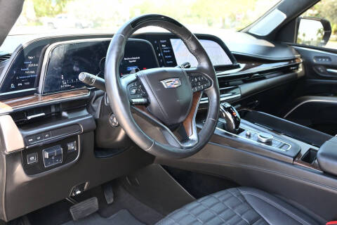 2022 Cadillac Escalade Premium Luxury Platinum