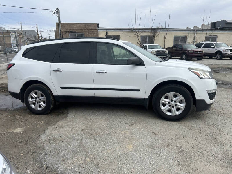 2016 Chevrolet Traverse LS