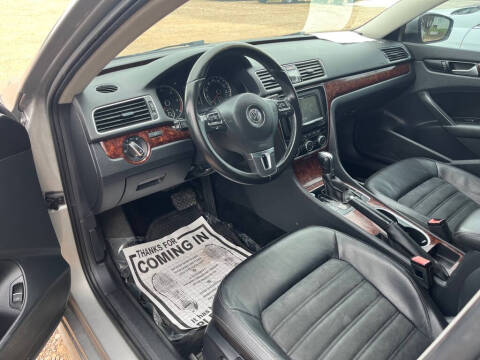 2013 Volkswagen Passat TDI SEL Premium