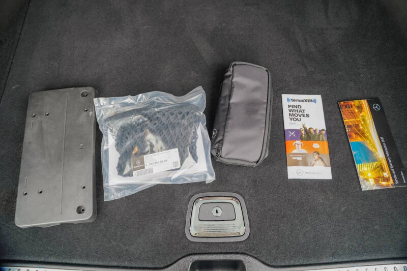 2021 Mercedes-Benz GLC GLC 300