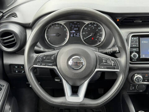 2020 Nissan Kicks S