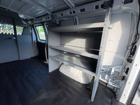 2017 Chevrolet Express 2500