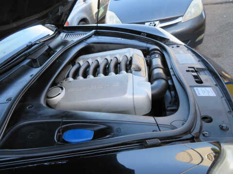 2004 Porsche Cayenne Tiptronic
