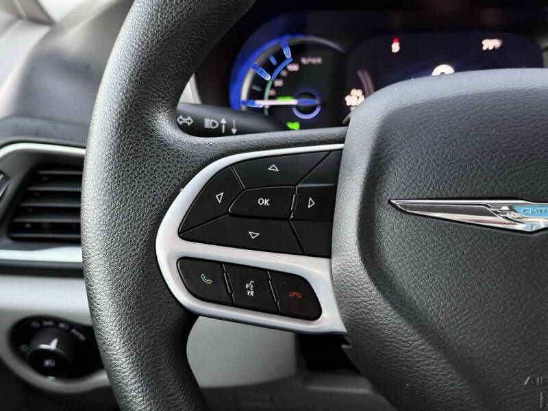 2018 Chrysler Pacifica Hybrid Touring Plus