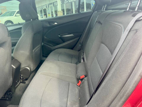 2017 Chevrolet Cruze LT Auto