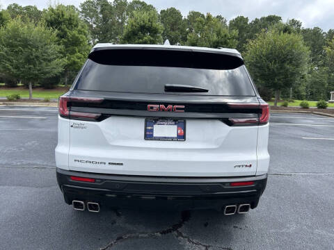 2025 GMC Acadia AT4