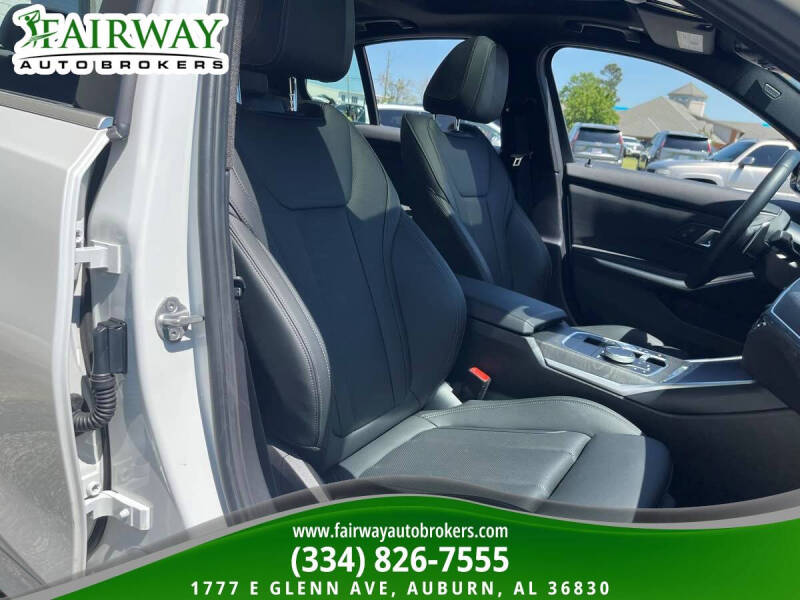 2024 BMW 3 Series 330i
