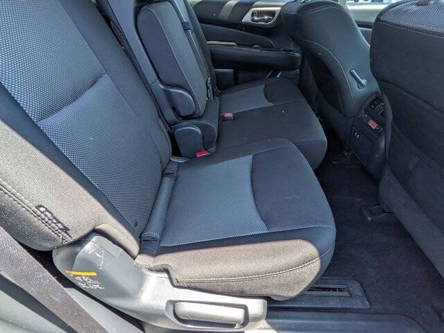 2020 Nissan Pathfinder S