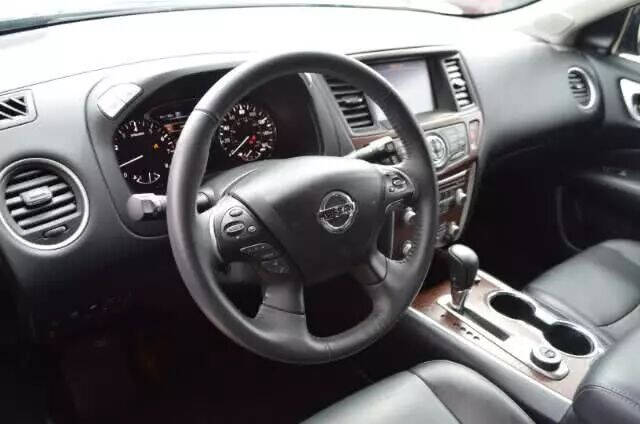 2017 Nissan Pathfinder