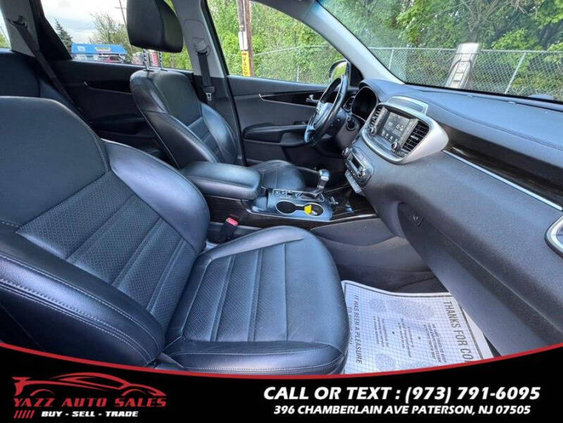 2020 Kia Sorento EX V6