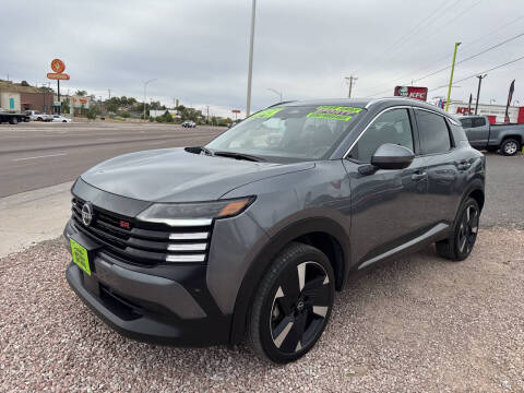 2025 Nissan Kicks SR