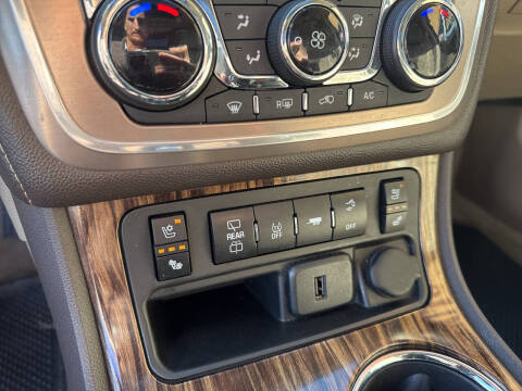 2015 GMC Acadia Denali