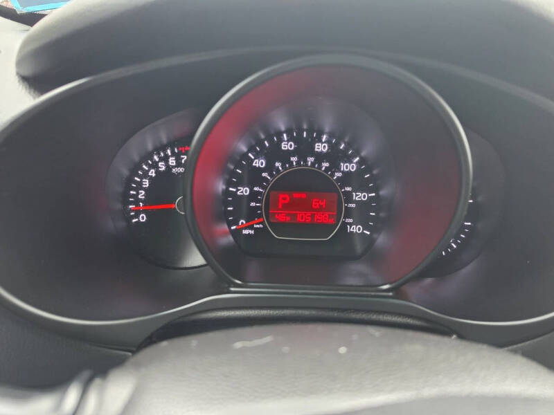 2016 Kia Soul + - Photo 9