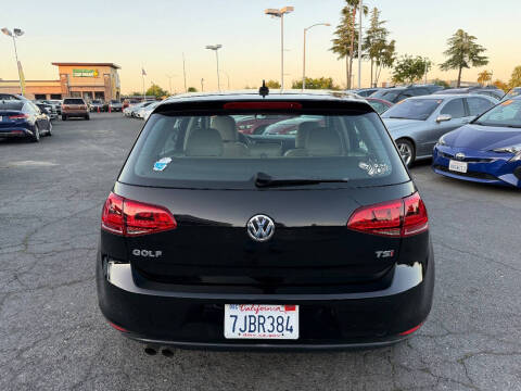 2015 Volkswagen Golf TSI S