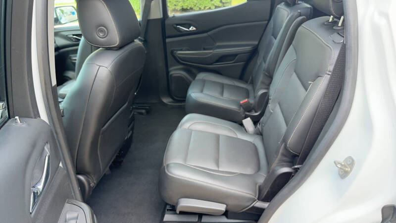 2017 GMC Acadia SLT-1