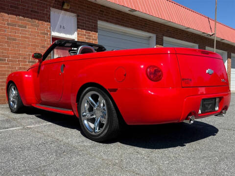 2004 Chevrolet SSR LS