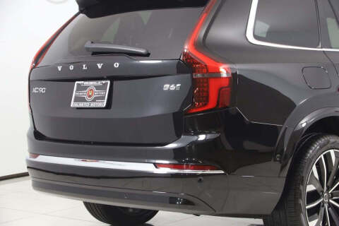 2025 Volvo XC90 B6 Plus Bright Theme 7P