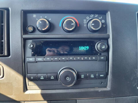 2022 GMC Savana 2500