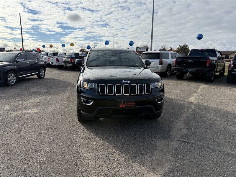2019 Jeep Grand Cherokee Laredo