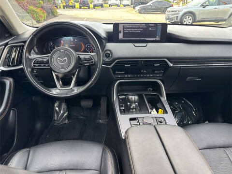 2024 Mazda CX-90 Plug-in Hybrid Premium