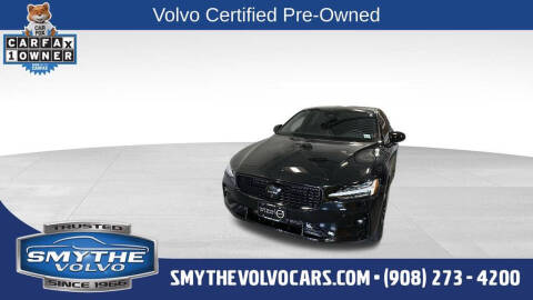 2024 Volvo S60 B5 Plus Black Edition