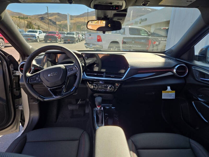 2026 Chevrolet Trax RS
