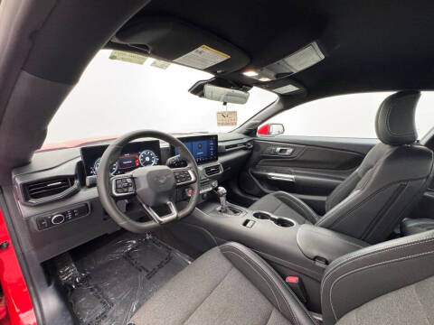 2024 Ford Mustang EcoBoost