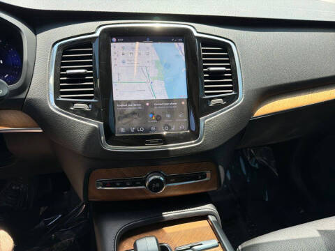 2023 Volvo XC90 B5 Plus Bright Theme