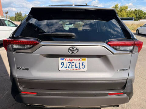 2019 Toyota RAV4 Limited