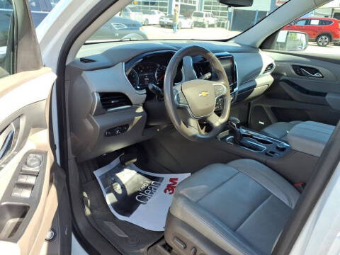 2021 Chevrolet Traverse LT Leather