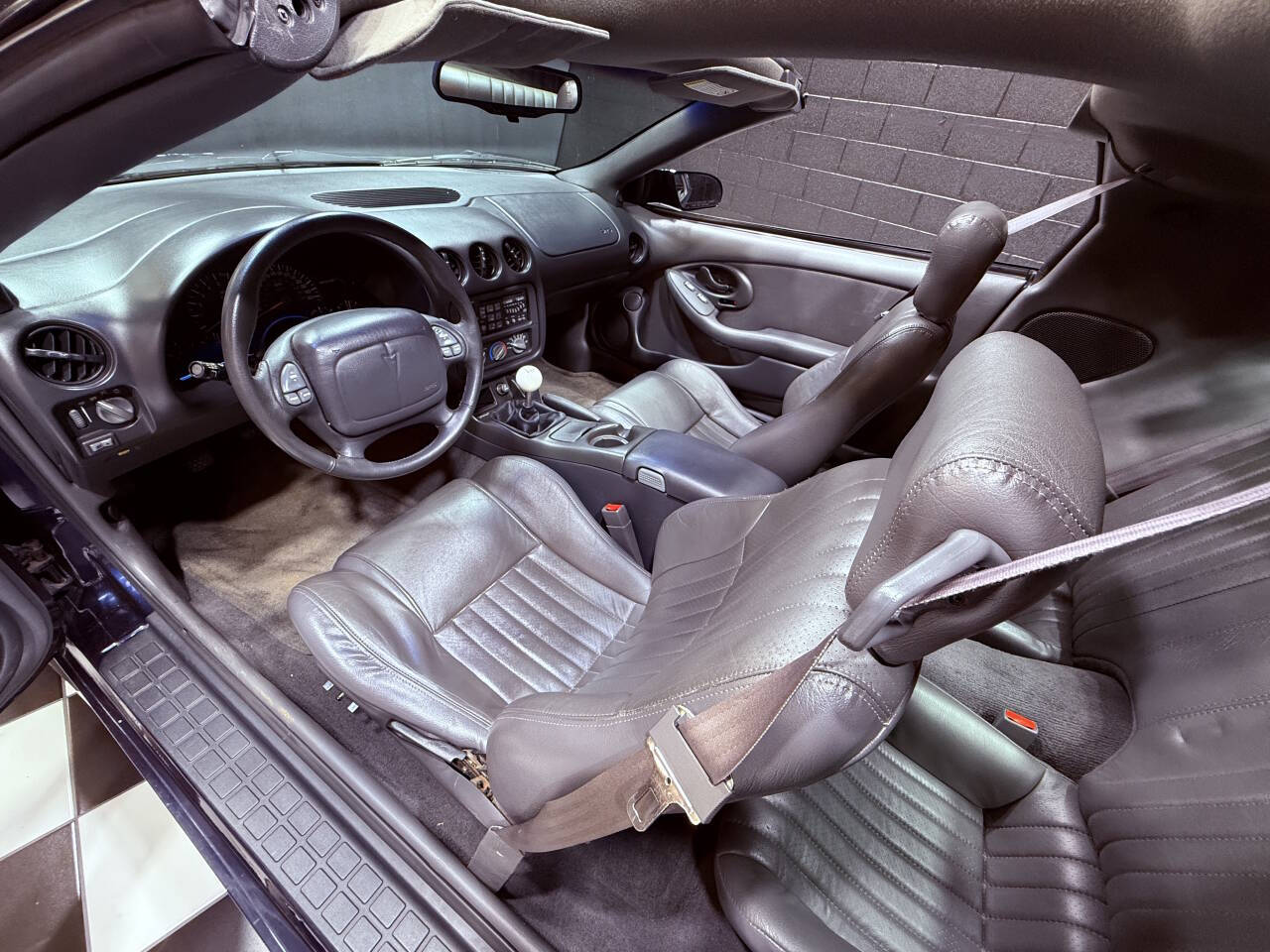 1999 Pontiac Firebird 2