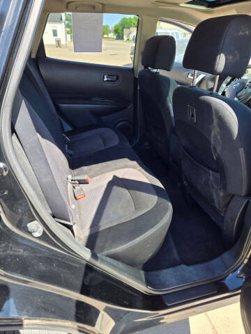 2011 Nissan Rogue S