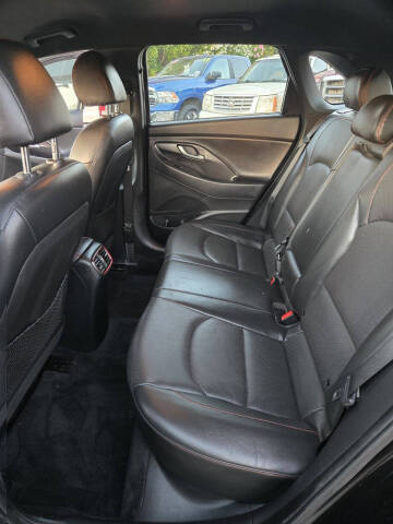 2018 Hyundai Elantra GT Sport
