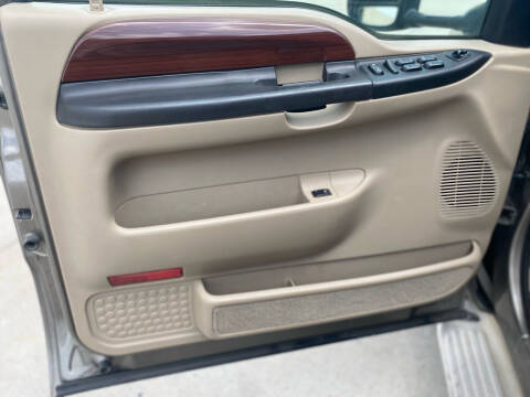 2005 Ford Excursion Limited