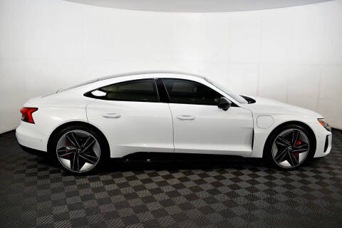 2022 Audi RS e-tron GT quattro