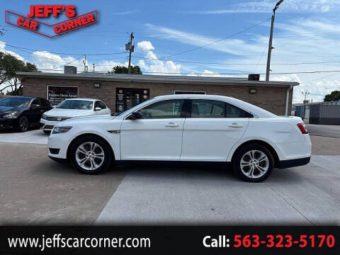 2018 Ford Taurus SE