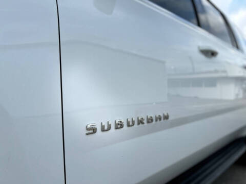 2019 Chevrolet Suburban LT