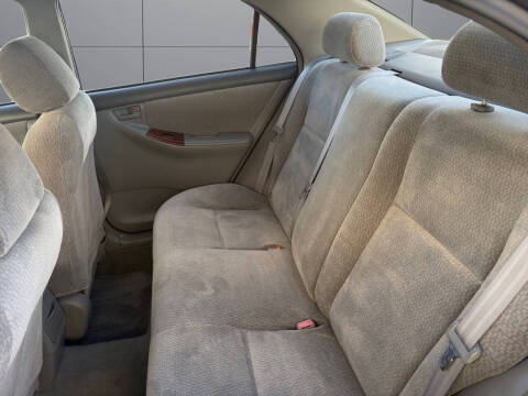 2003 Toyota Corolla LE