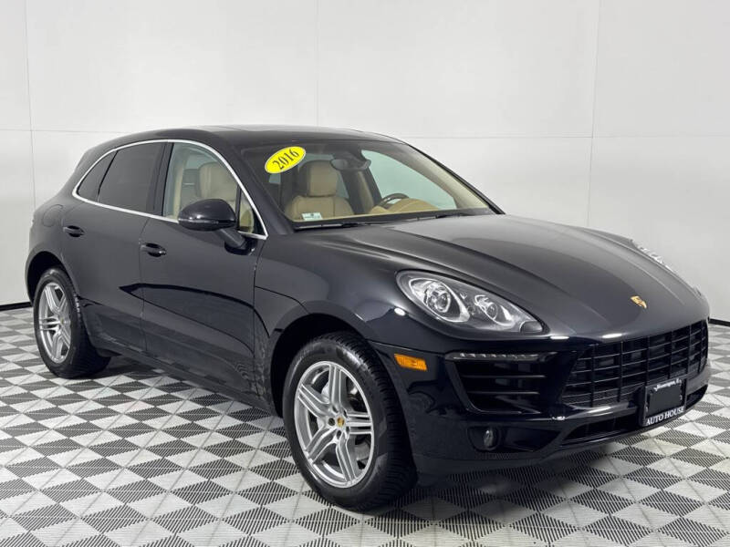 2016 Porsche Macan S