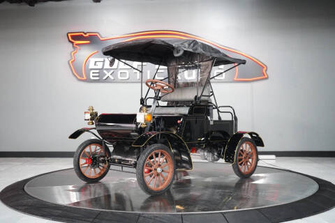 2025 Oldsmobile Custom Cruiser