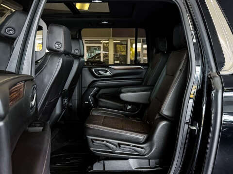 2021 Chevrolet Suburban High Country