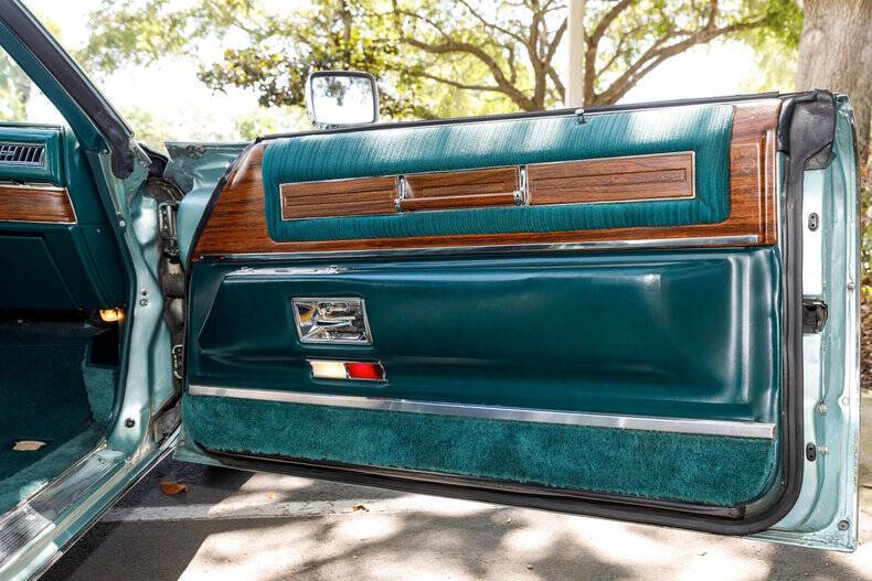 1976 Cadillac DeVille